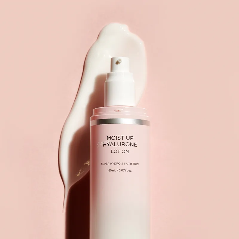 Elishacoy Moist Up Hyalurone Lotion with cream swatch
